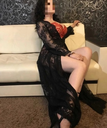 Полина
